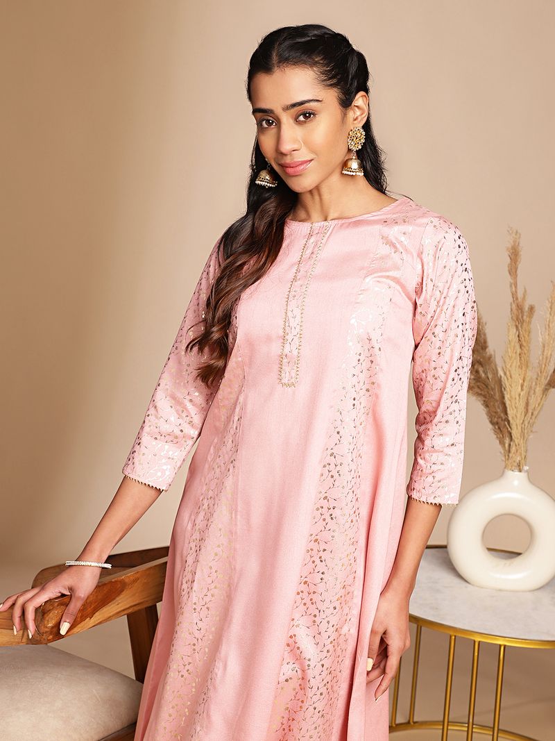 Pink Crepe Silk Foil Print Panelled Kurta